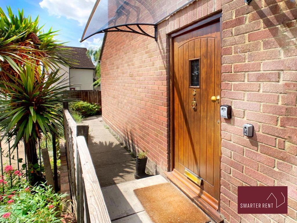 Sunninghill Village - 2 Bed - Parking And Garden Ascot  Zewnętrze zdjęcie